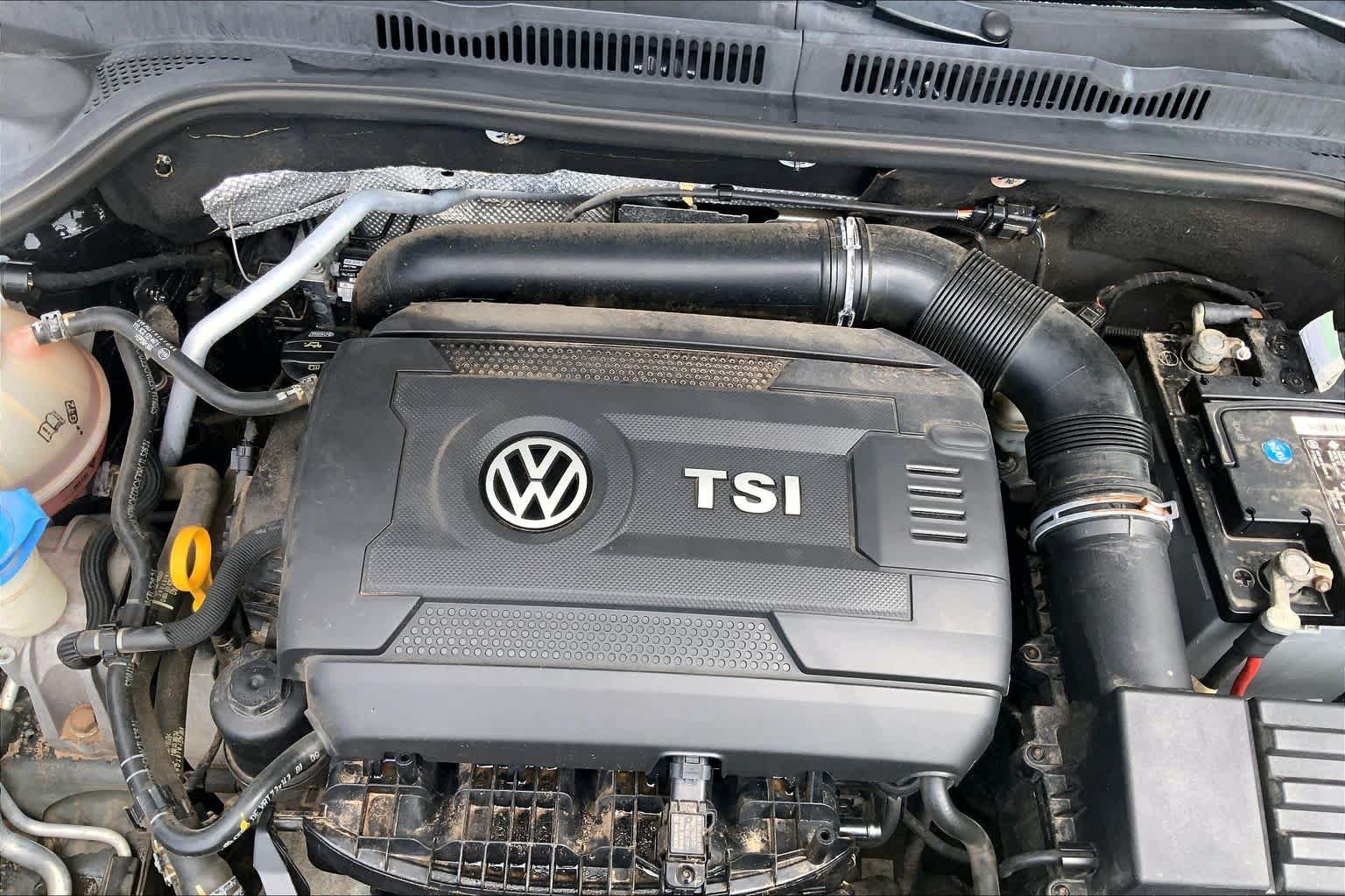 Used 2016 Black Uni Volkswagen 1.8T Sport image 31