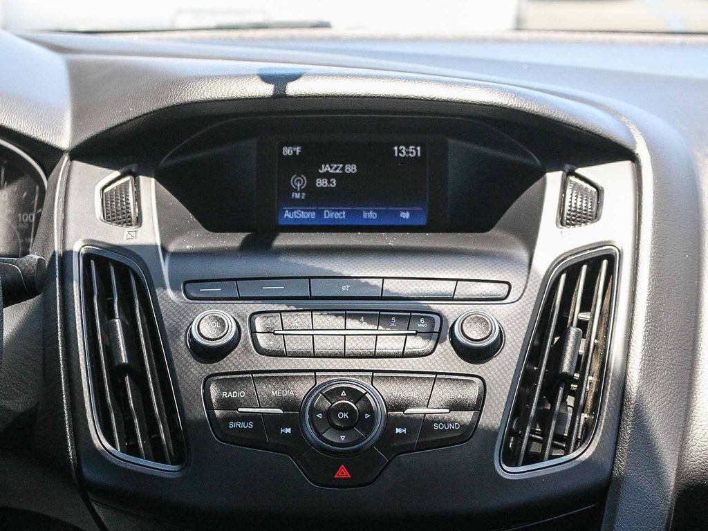 Used 2018 White Ford SE image 16