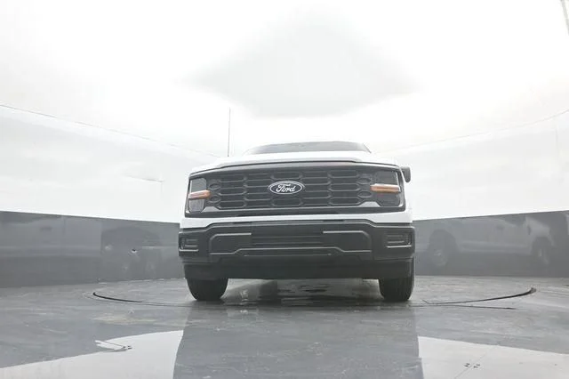 New 2026 White Ford XL image 32