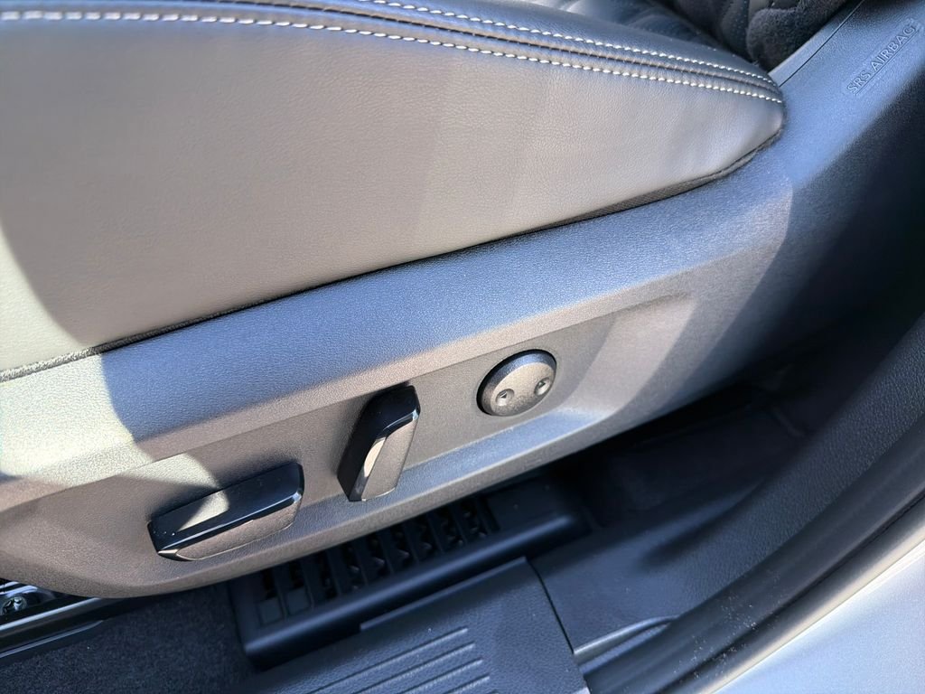 New 2026 Nissan Rogue Platinum 4D Sport Utility