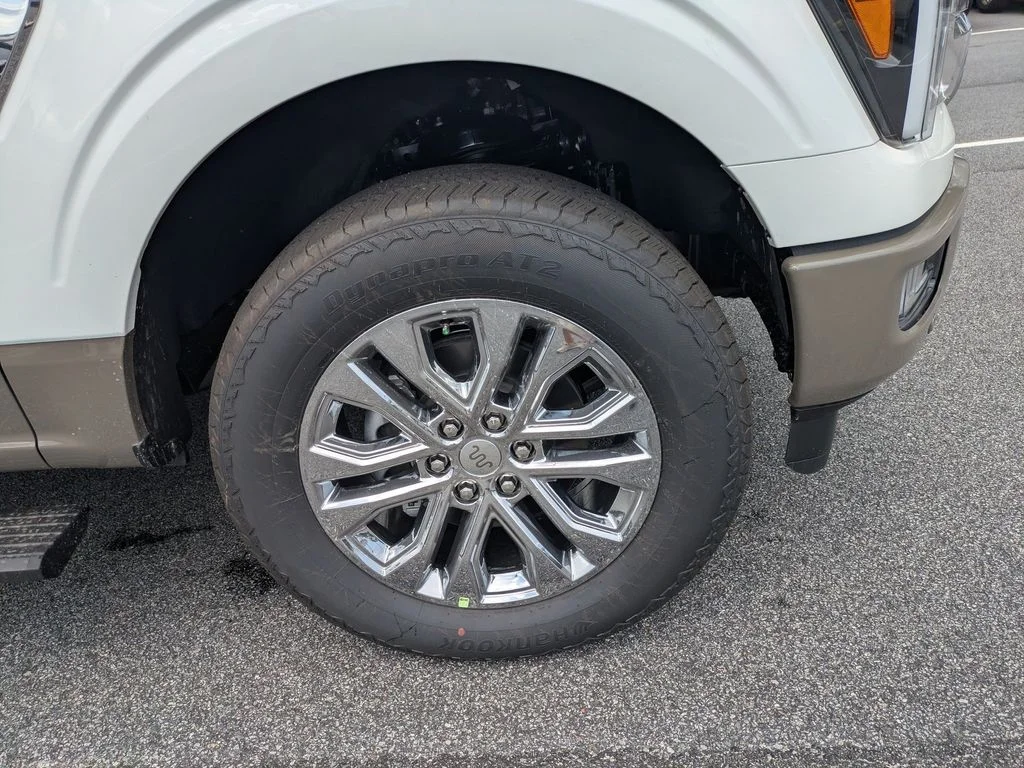 New 2026 White Ford King Ranch image 11