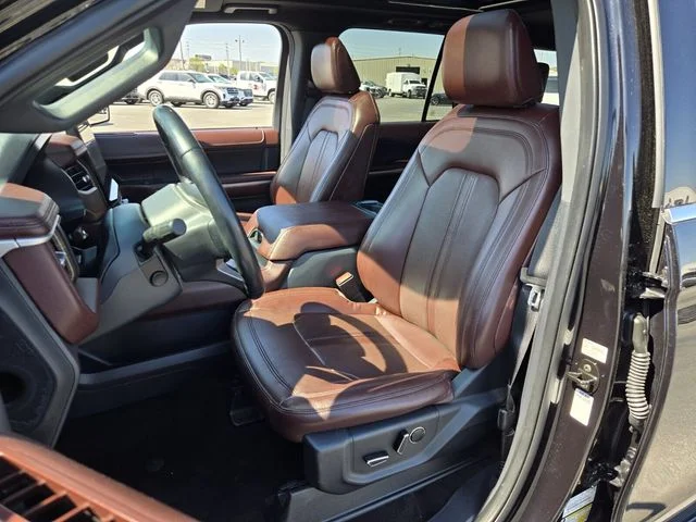 Used 2022 Black Ford Limited image 10
