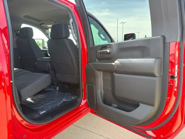 2026 GMC Sierra 3500HD Pro - Photo 36