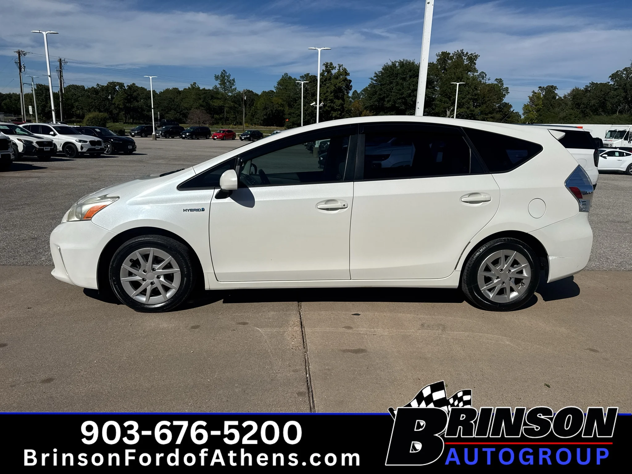 Used 2013 Blizzard Pearl Toyota Two image 8