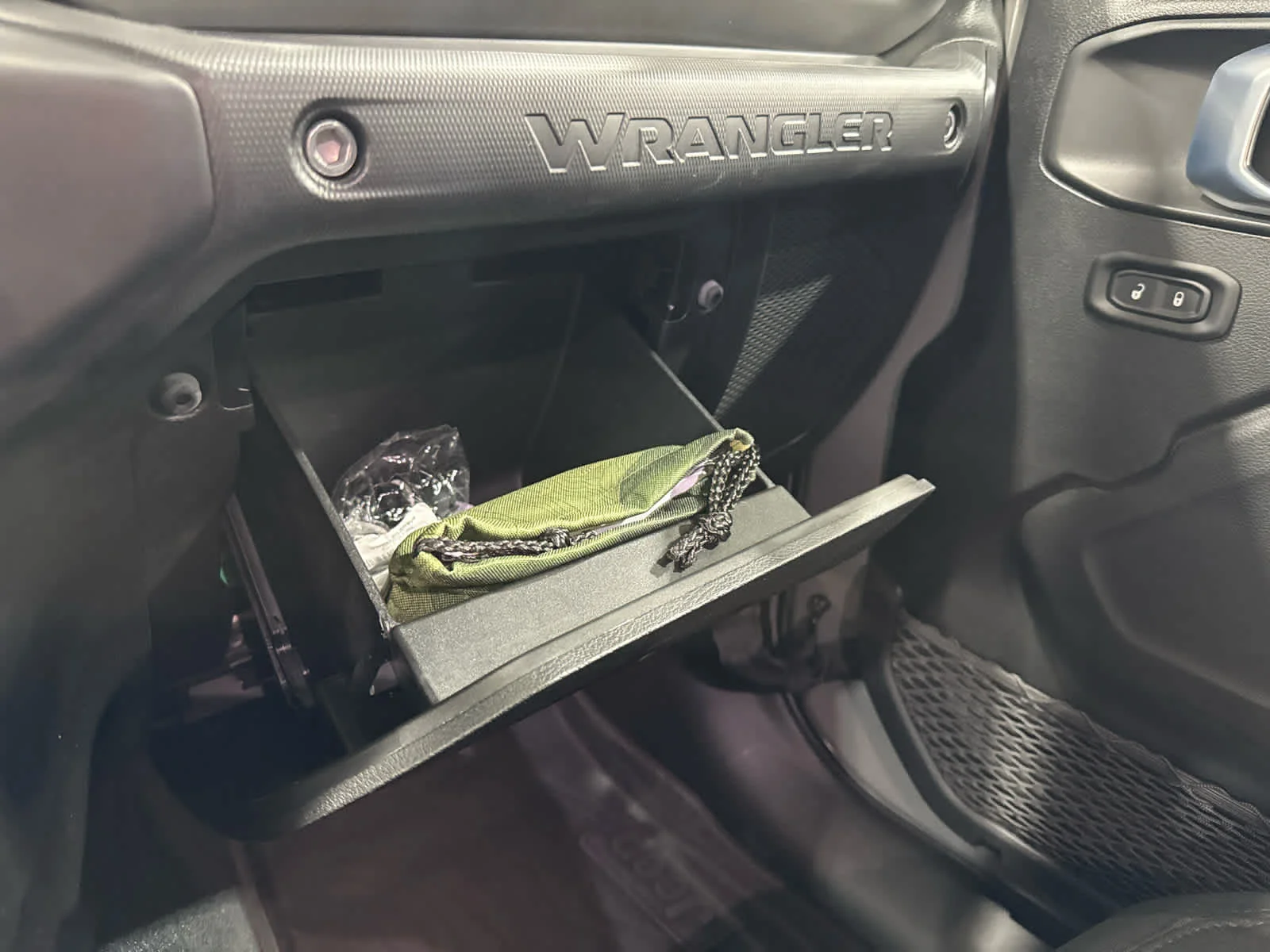 Used 2023 Gray Jeep 4-Door High Tide 4x4 image 20