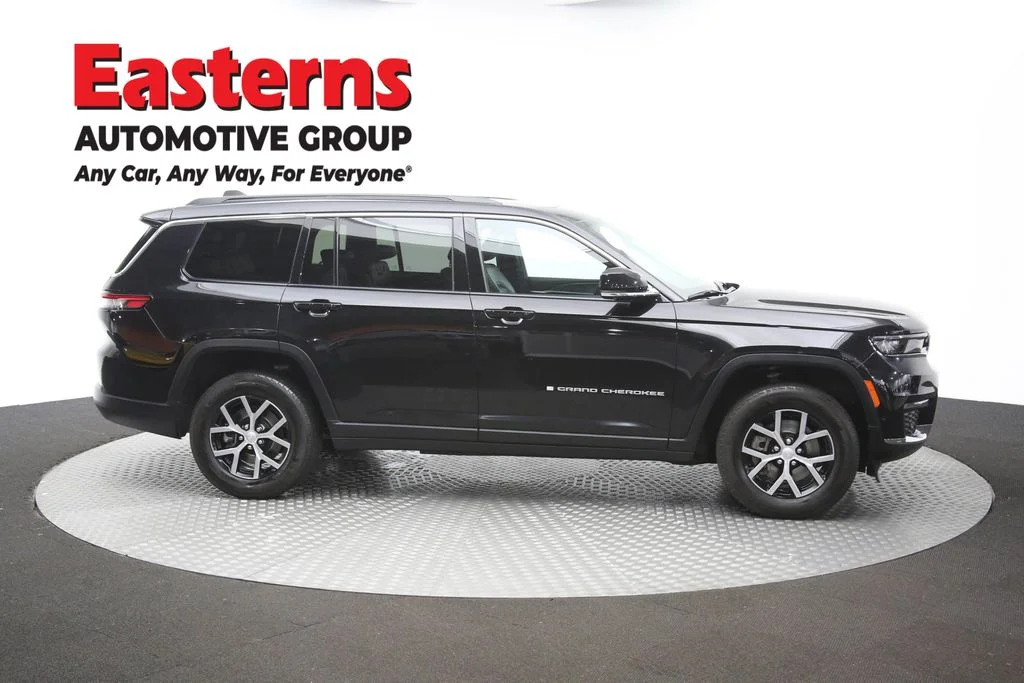 Used 2024 Black Jeep Limited image 48