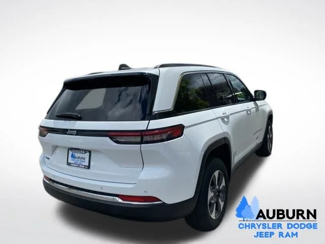 Used 2024 White Jeep 4xe image 7