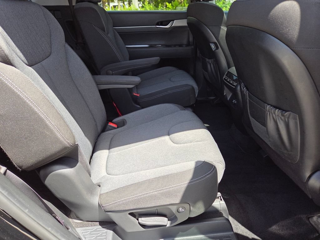 Used 2021 Becketts Black Hyundai SEL image 18