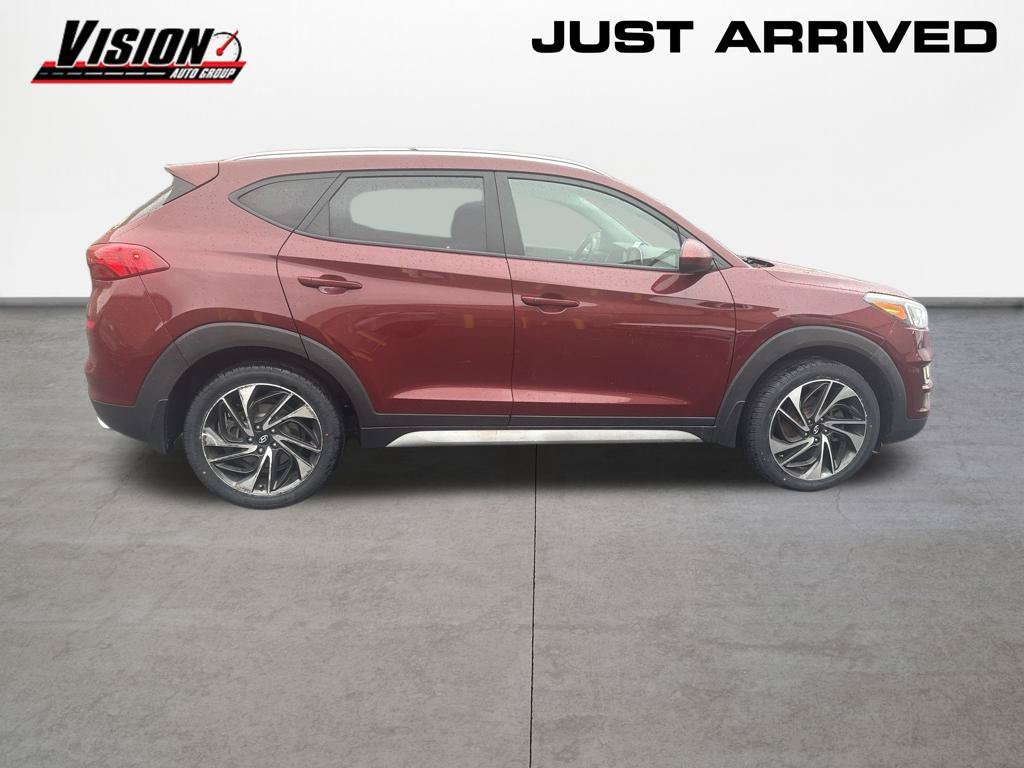 Used 2020 Red Hyundai Sport image 8