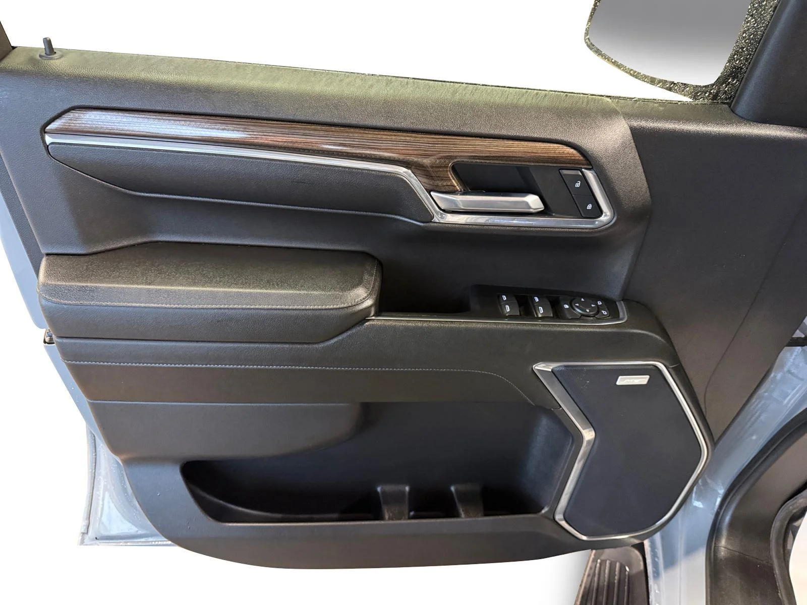 Used 2024 Slate Gray Metallic Chevrolet RST image 9