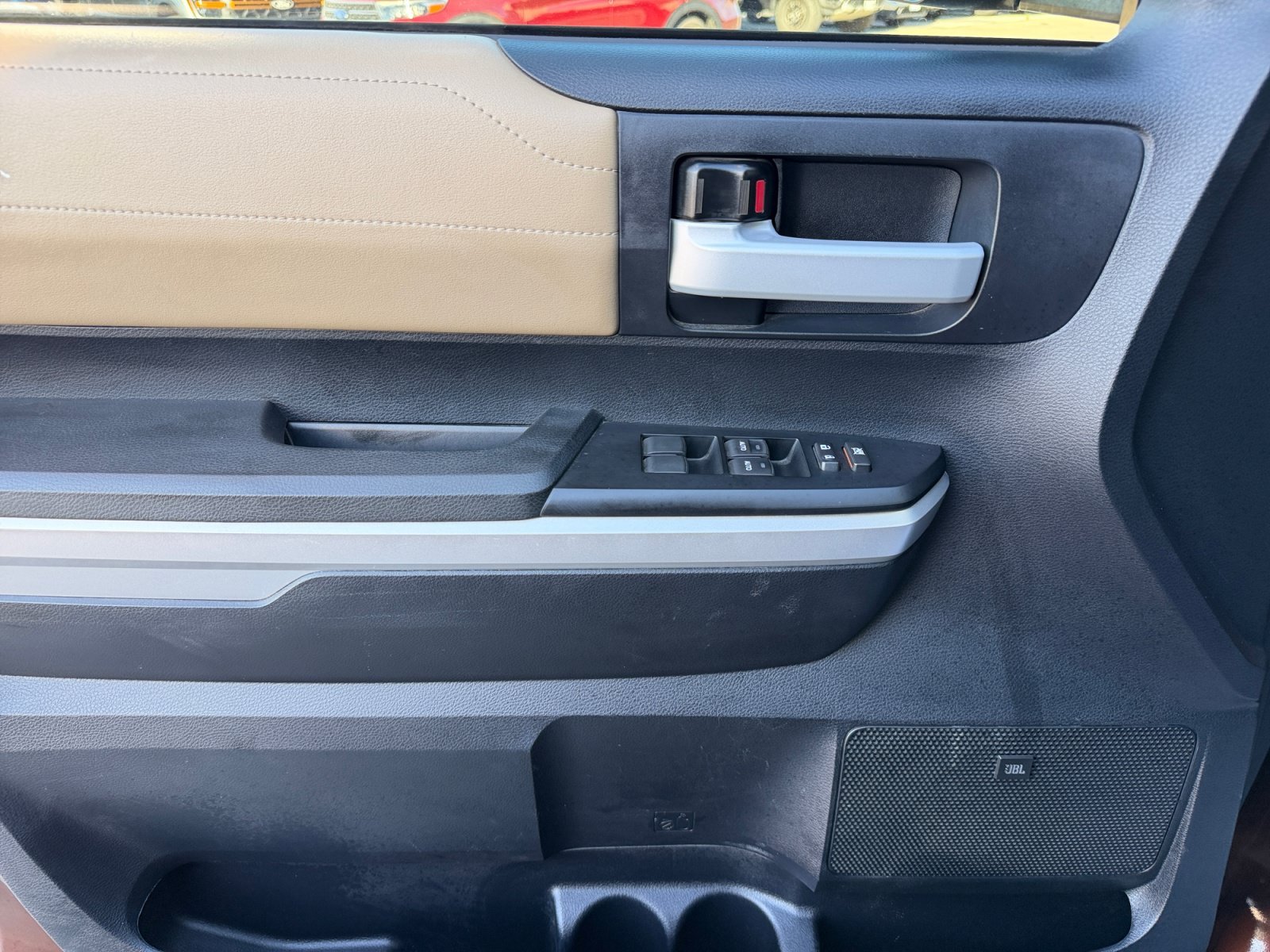 Used 2014 Sunset Bronze Mica Toyota LTD image 17