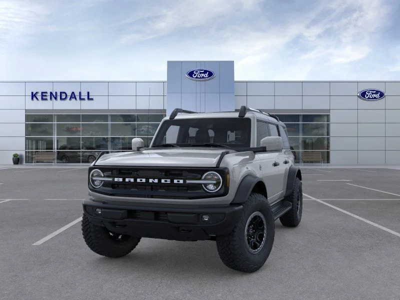 New 2026 White Ford Outer Banks image 2