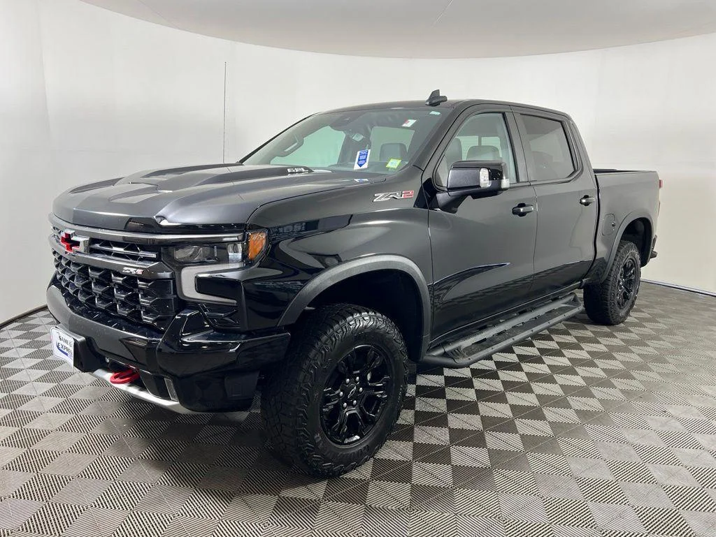 Used 2023 Black Chevrolet ZR2 image 29