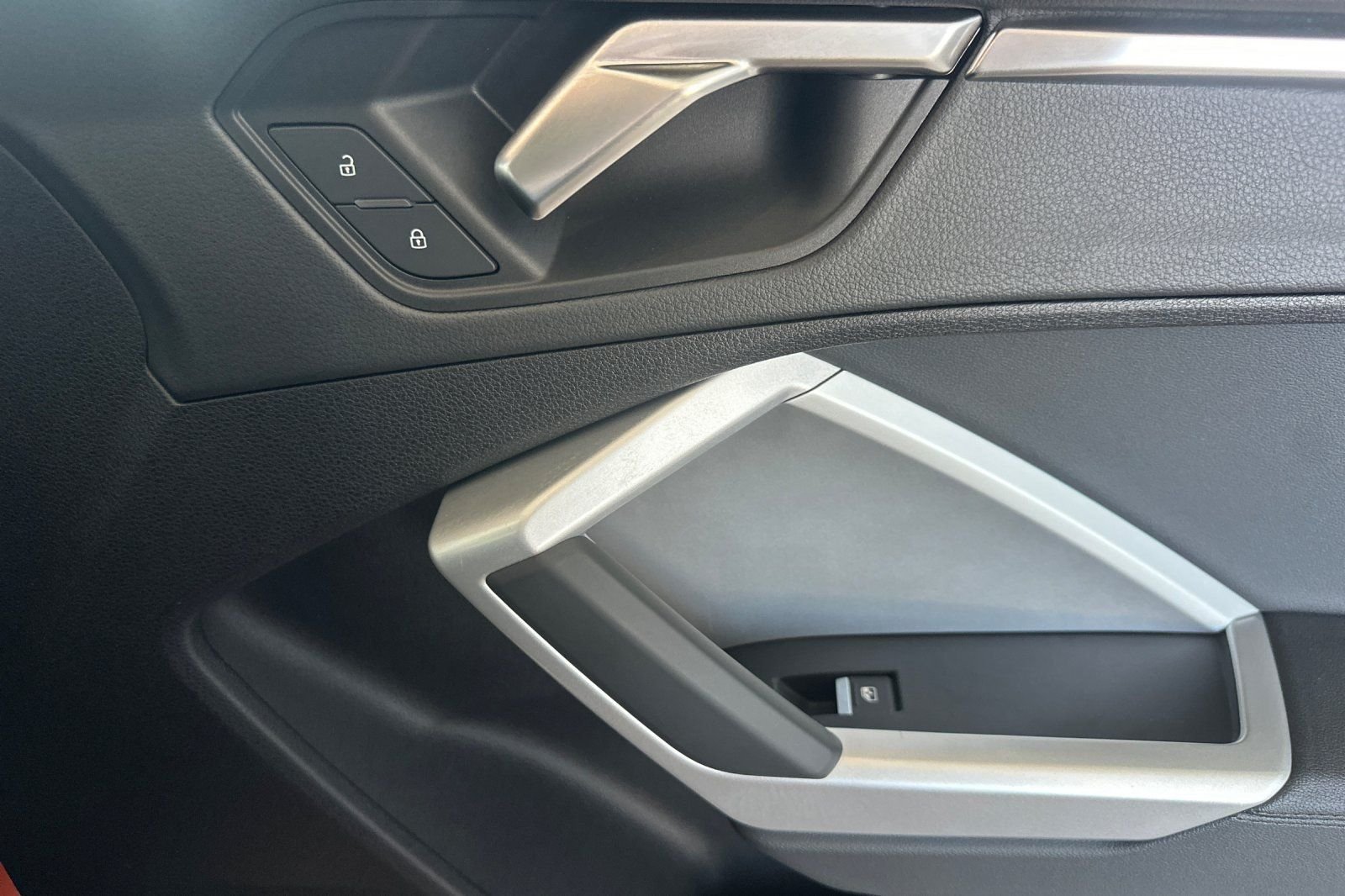 Used 2025  Audi Premium image 19