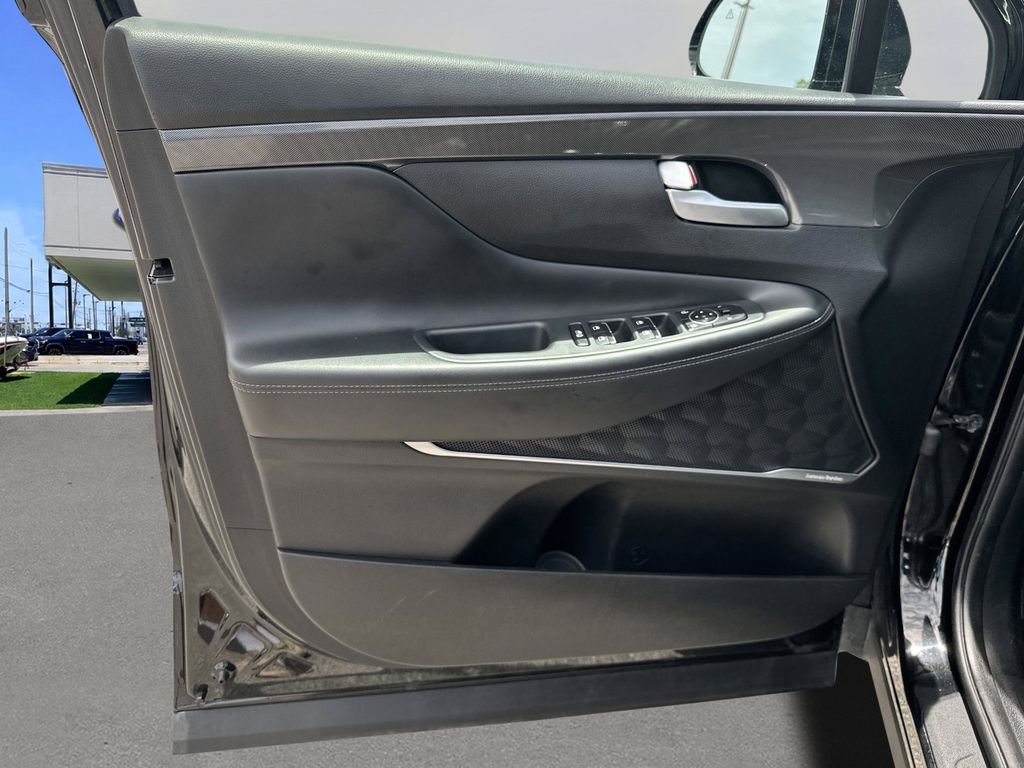 Used 2023 Twilight Black Hyundai SEL image 17