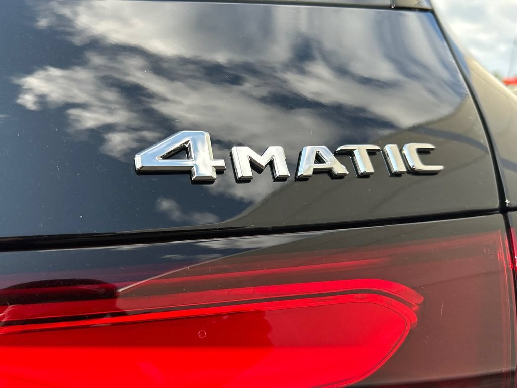 New 2027 Black Mercedes-Benz GLC 300 image 66