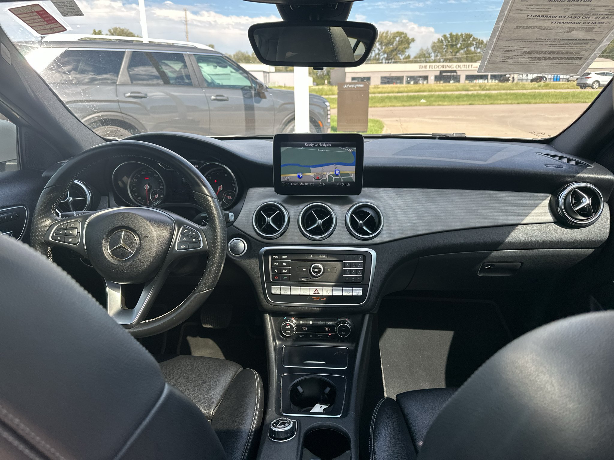 Used 2018 Polar Silver Metallic Mercedes-Benz 250 image 3