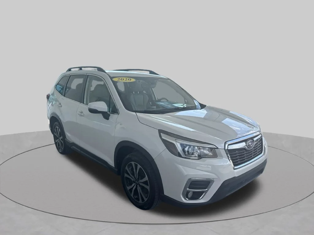 Used 2020 Crystal White Pearl Subaru Limited image 13