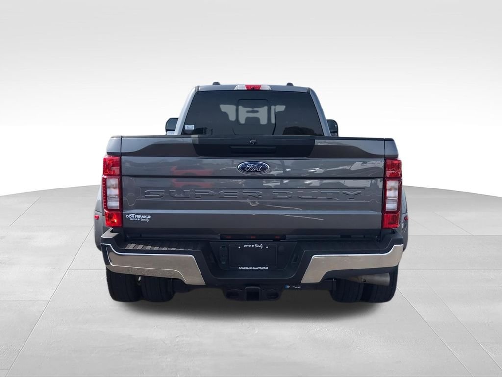 Used 2022 Gray Ford XL image 7