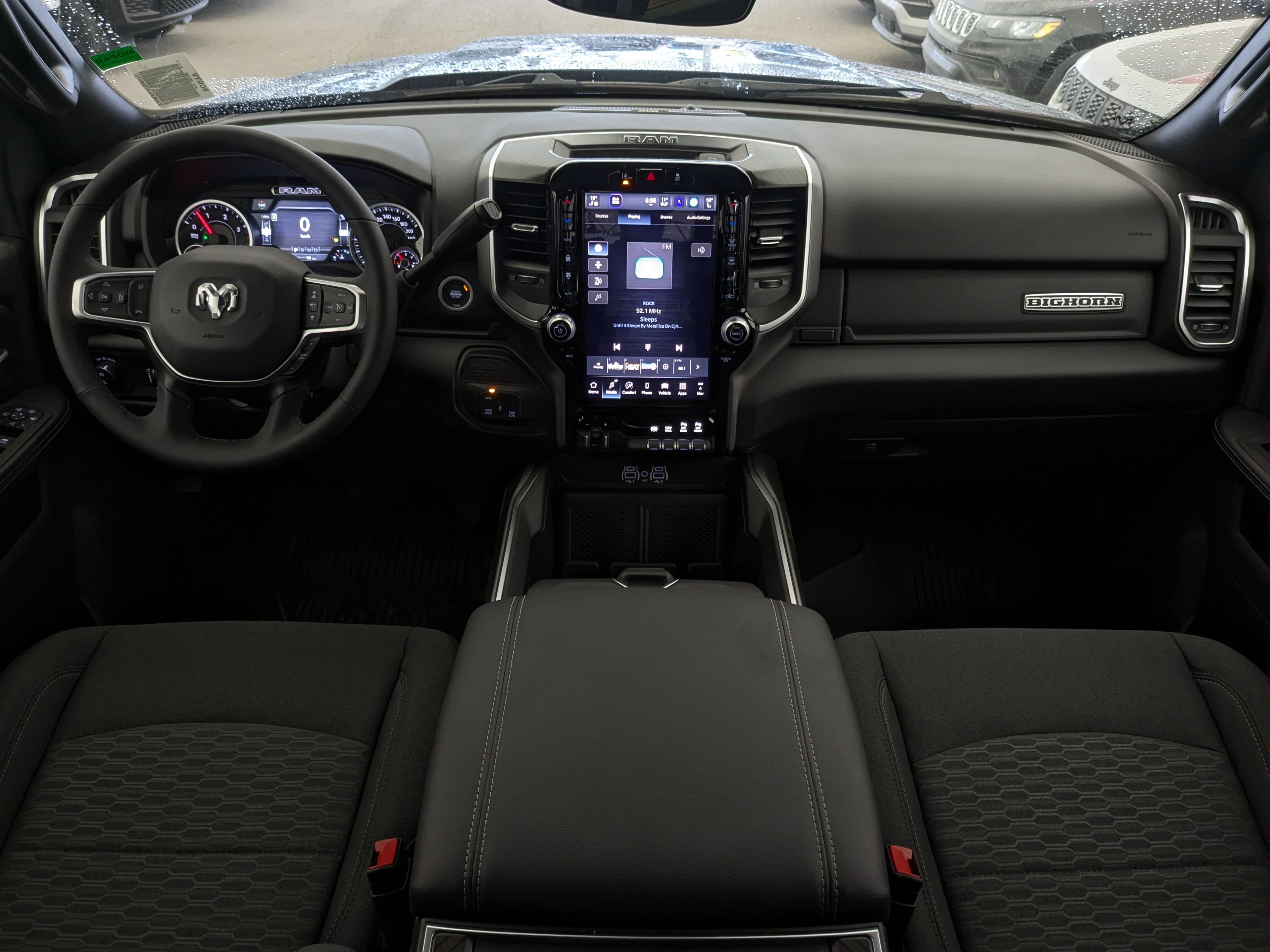 New 2026 Blue RAM Big Horn - - 6.7L HO Diesel - 5th Wheel/Gooseneck Prep - Sport App Pkg - Nav - Cargo Cam & More! image 26