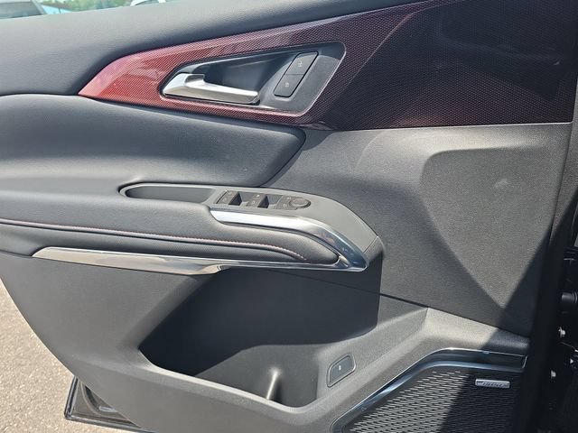 New 2026 Mosaic Black Metallic Chevrolet Z71 image 24