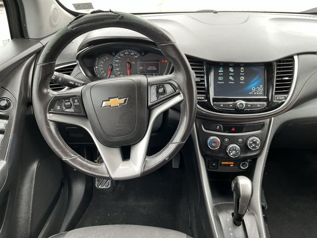 Used 2017 Gray Chevrolet LT image 13