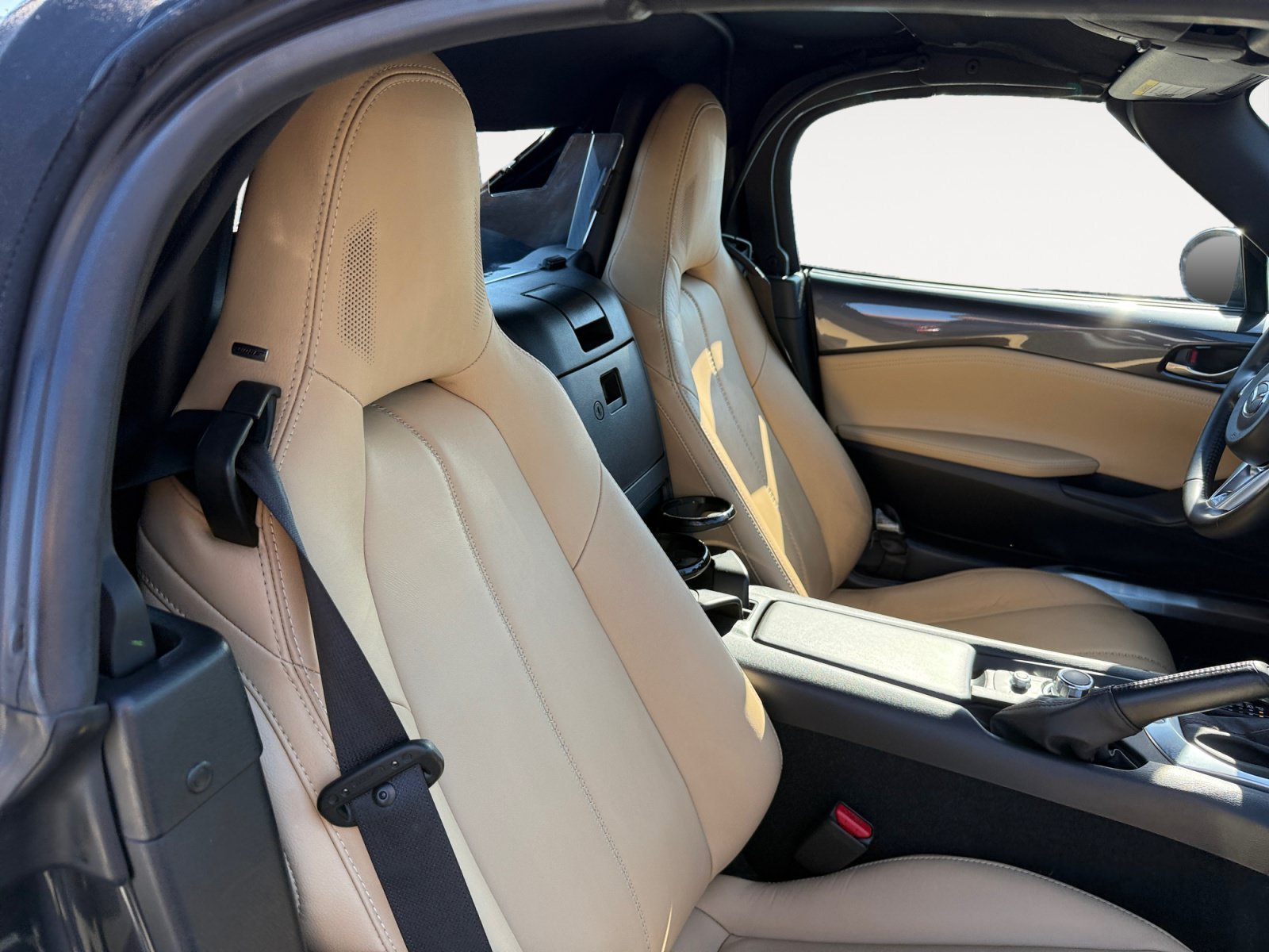 Used 2016 Meteor Gray Mazda Grand Touring image 18