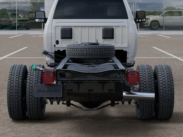 New 2026 Bright White Clearcoat RAM Tradesman image 91