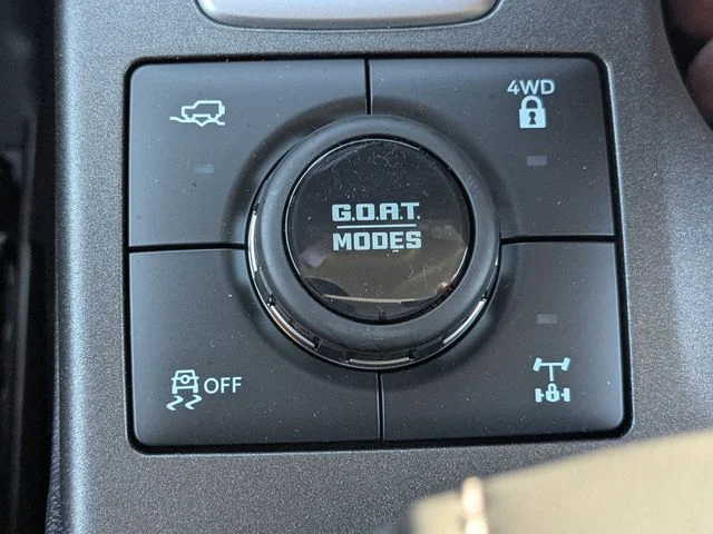 New 2026 Oxford White Ford Badlands® image 19