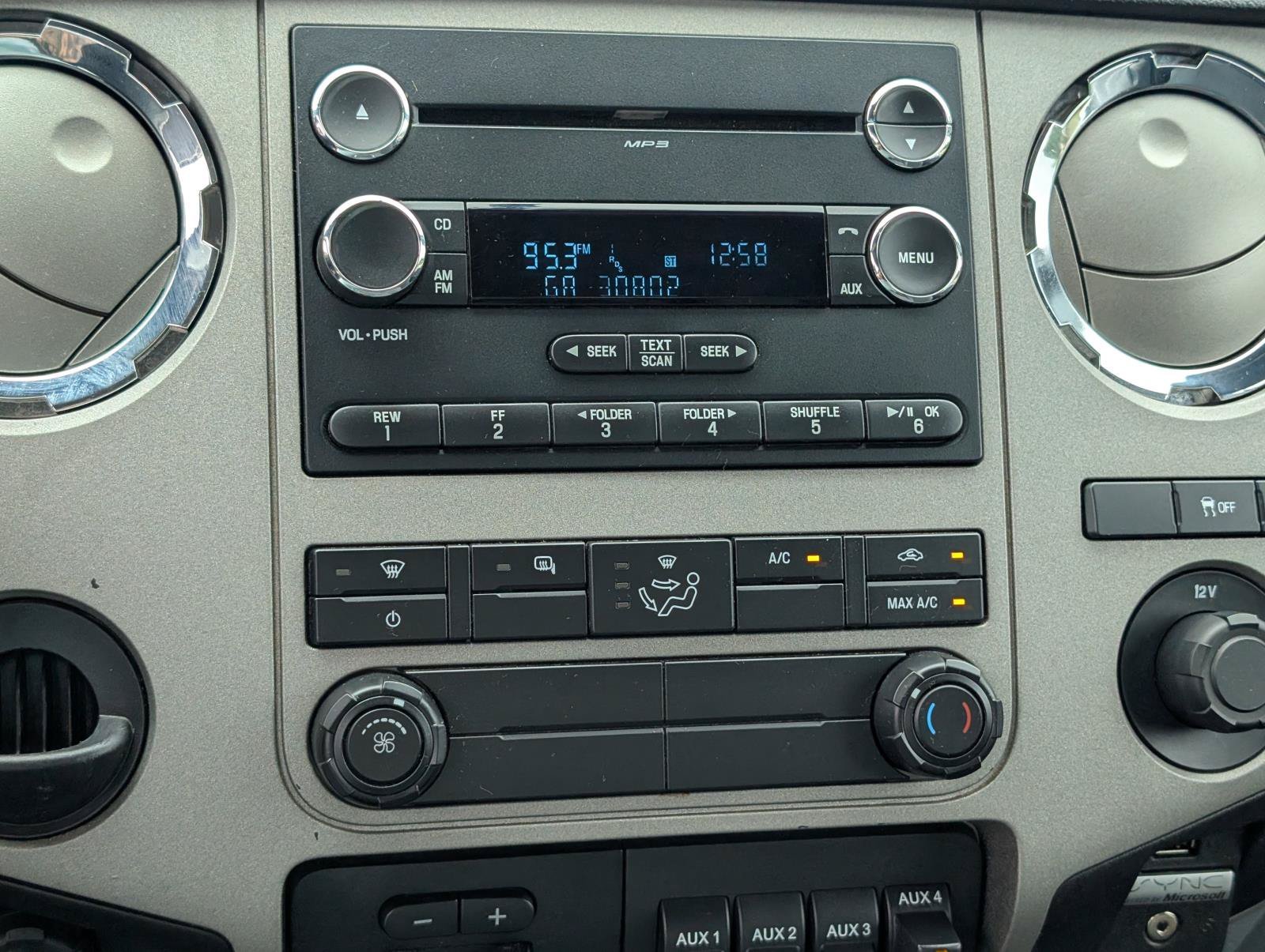 2015 Ford F-250 Super Duty XLT - Photo 21