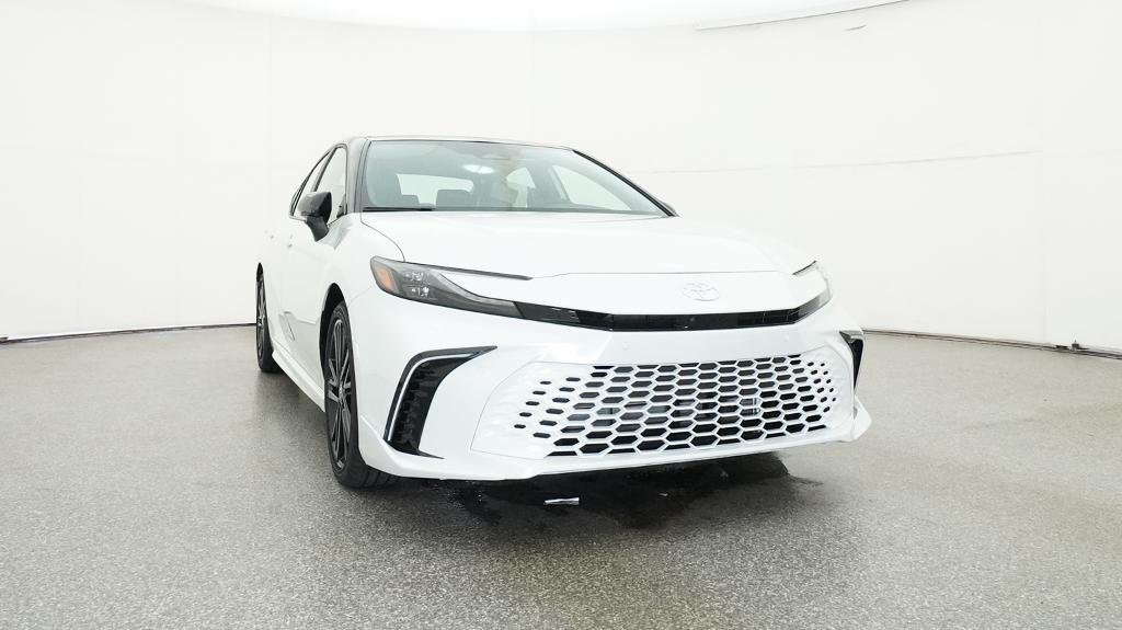 New 2026 Wind Chill Pearl with Midnight Black Metallic roof Toyota XSE image 37