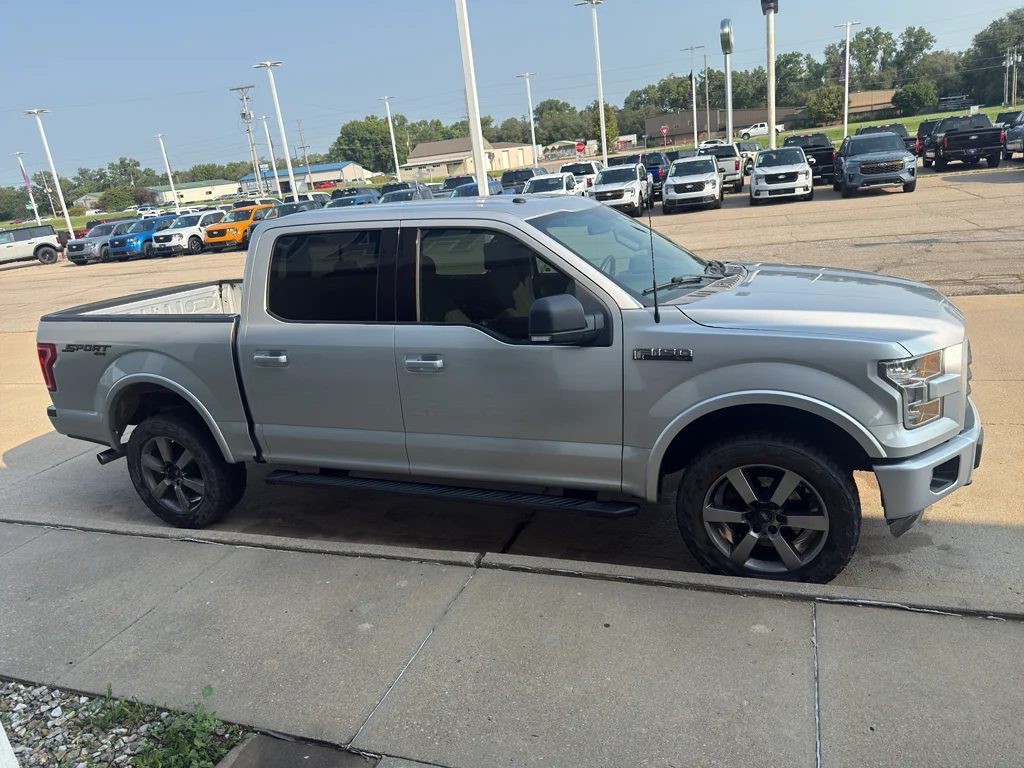 Used 2016 Ingot Silver Metallic Ford XLT image 5