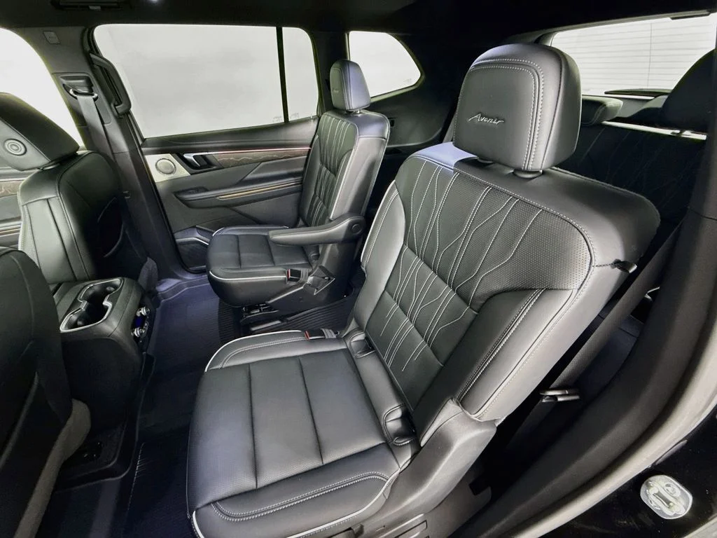 Used 2025 Black Buick Avenir image 25