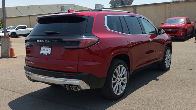 2026 GMC Acadia Denali - Photo 9