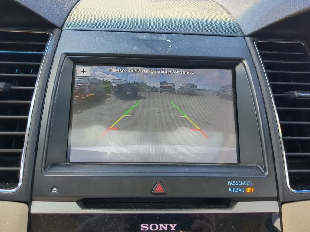 Used 2019 White Ford Limited image 23