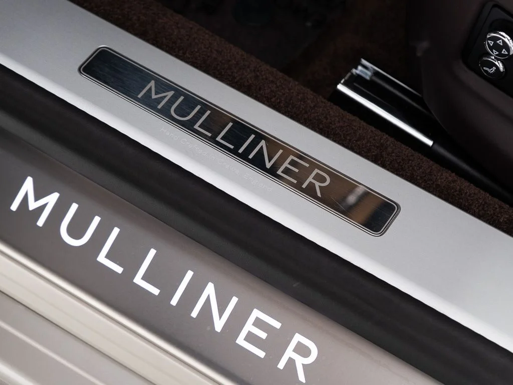 Used 2025 White Sand - by Mulliner Bentley Mulliner image 13