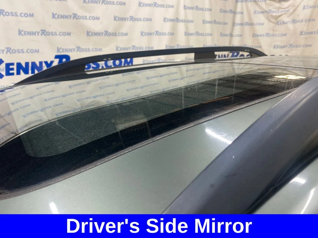 Used 2014 Green Subaru 2.5i Premium image 11