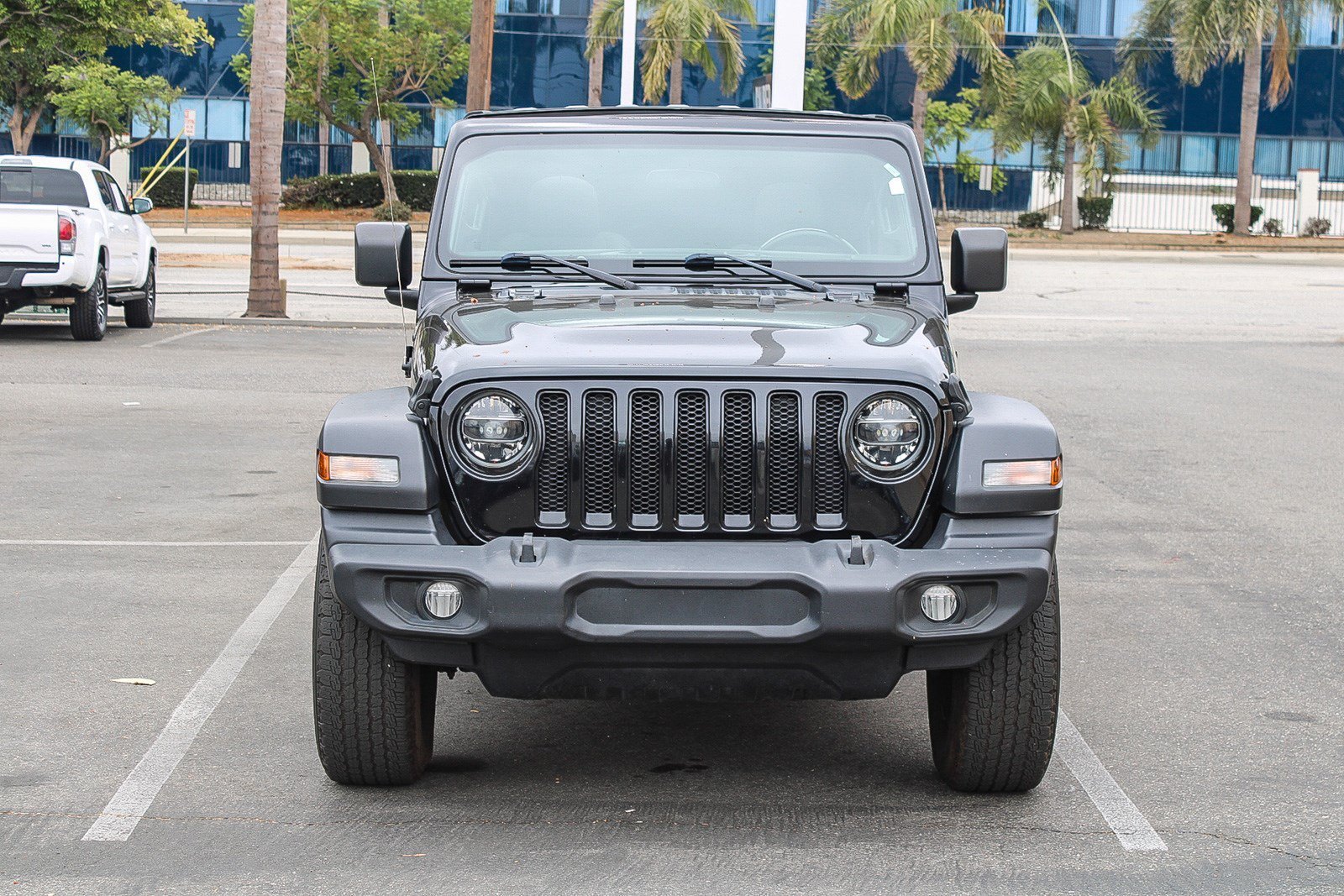 Used 2021 Black Clearcoat Jeep Unlimited Sport Altitude image 2