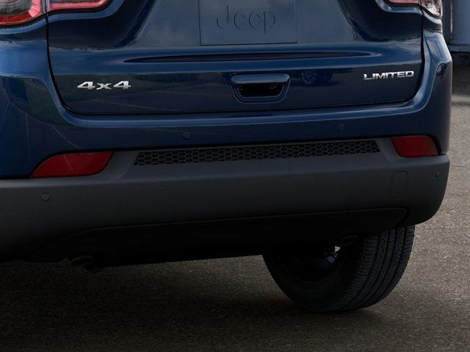 New 2026 Fathom Blue Pearl-Coat Exterior Paint Jeep Limited image 13