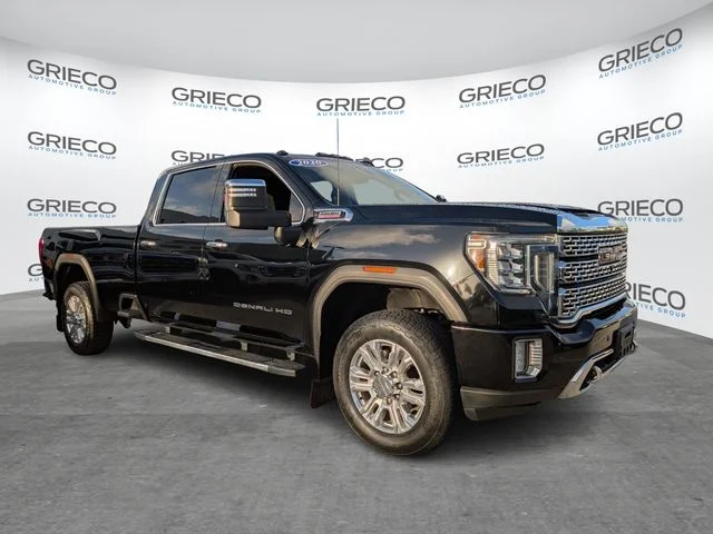 2020 GMC Sierra 4WD Crew Cab Standard Box Denali's photo