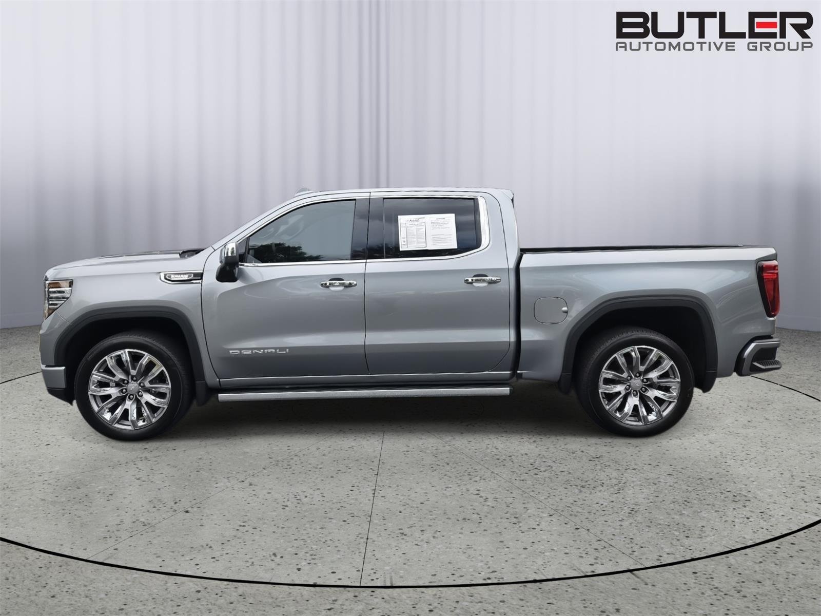 Used 2023 Sterling Metallic GMC Denali image 11