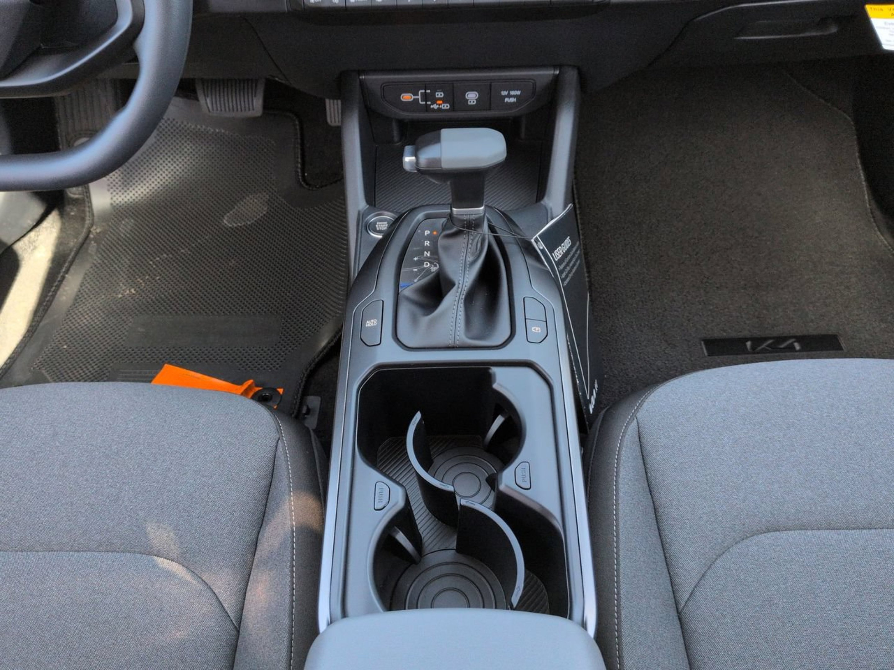 New 2026 Snow White Pearl Kia LXS image 20