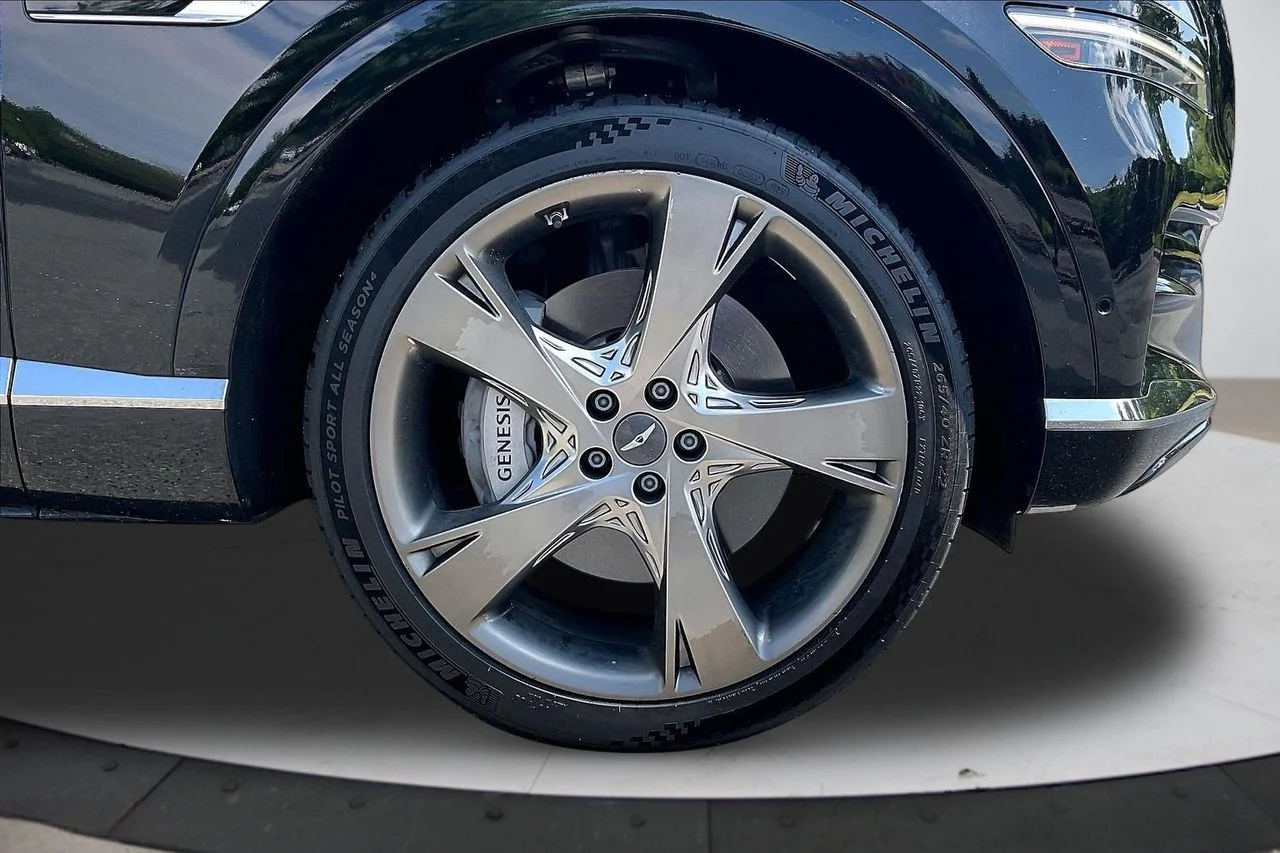 Certified Used 2023 Black Genesis 3.5T image 36