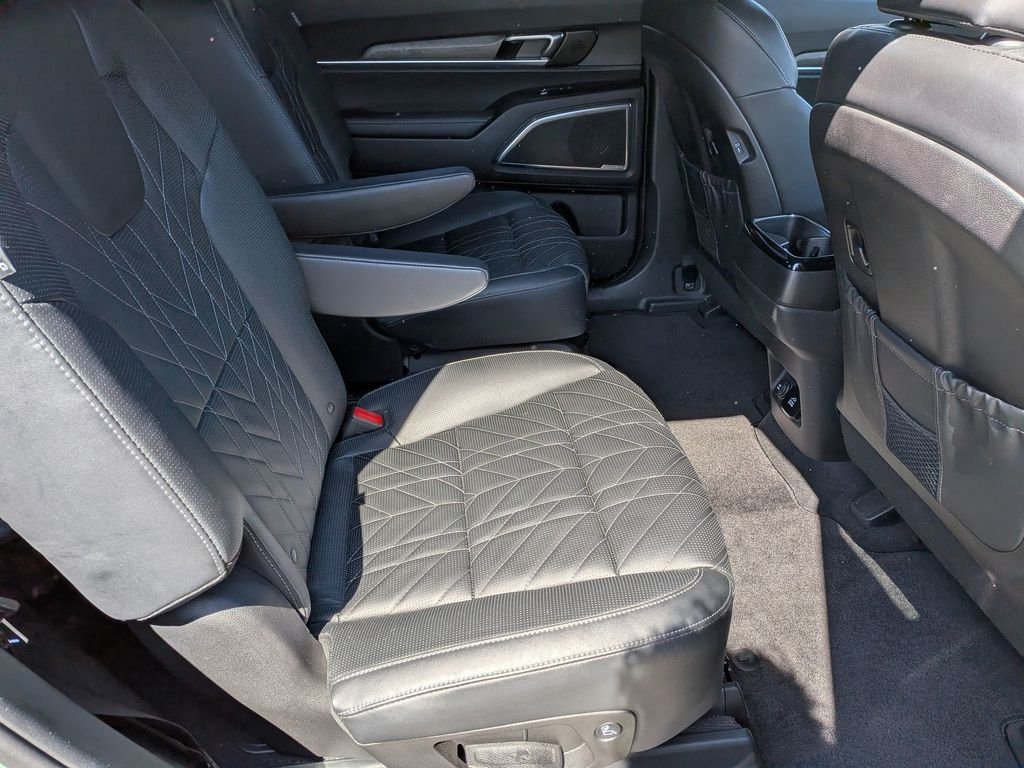 Used 2023 Green Kia SX-Prestige X-Pro image 34