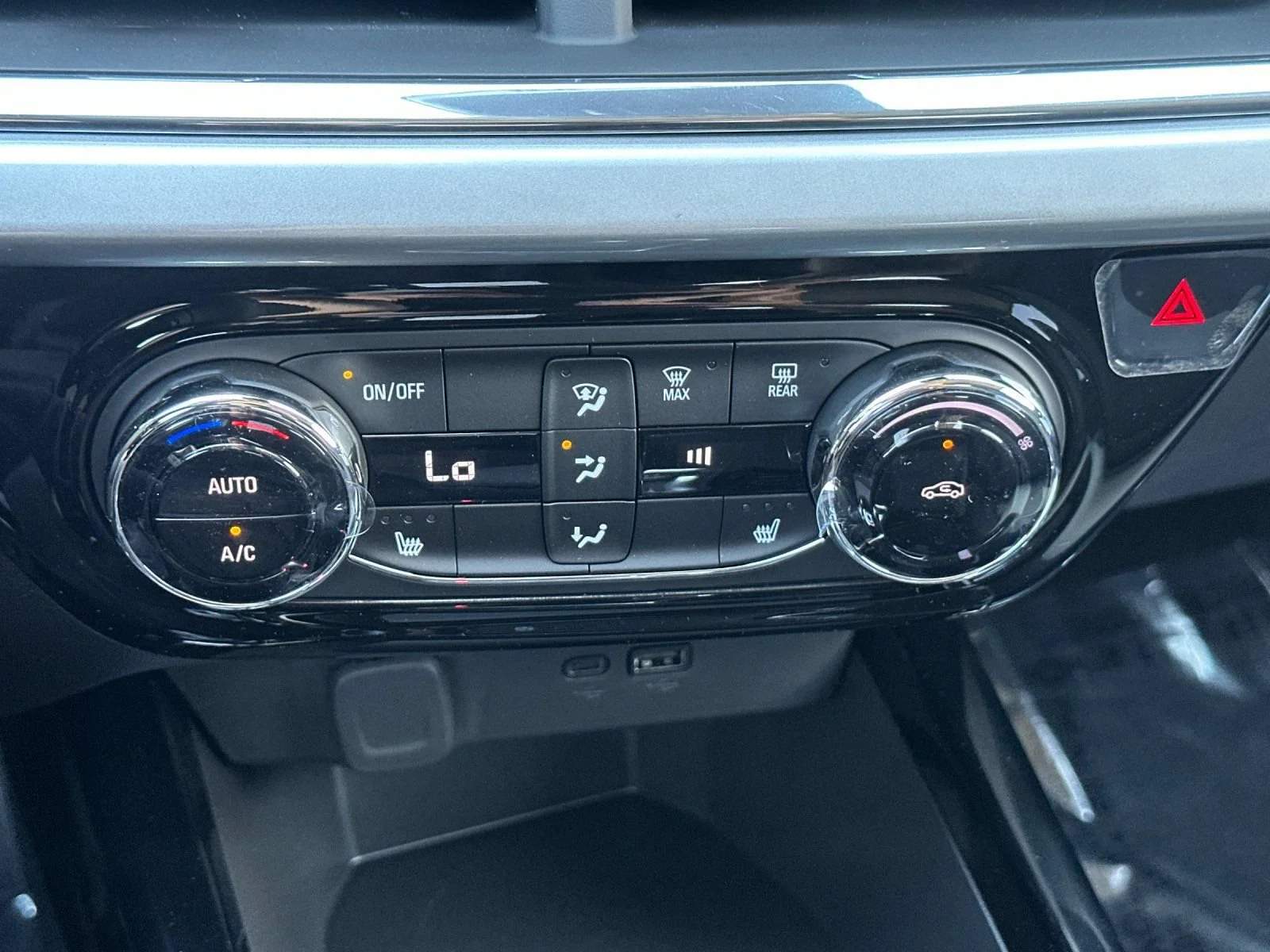 2026 Chevrolet Trax LT - Photo 20
