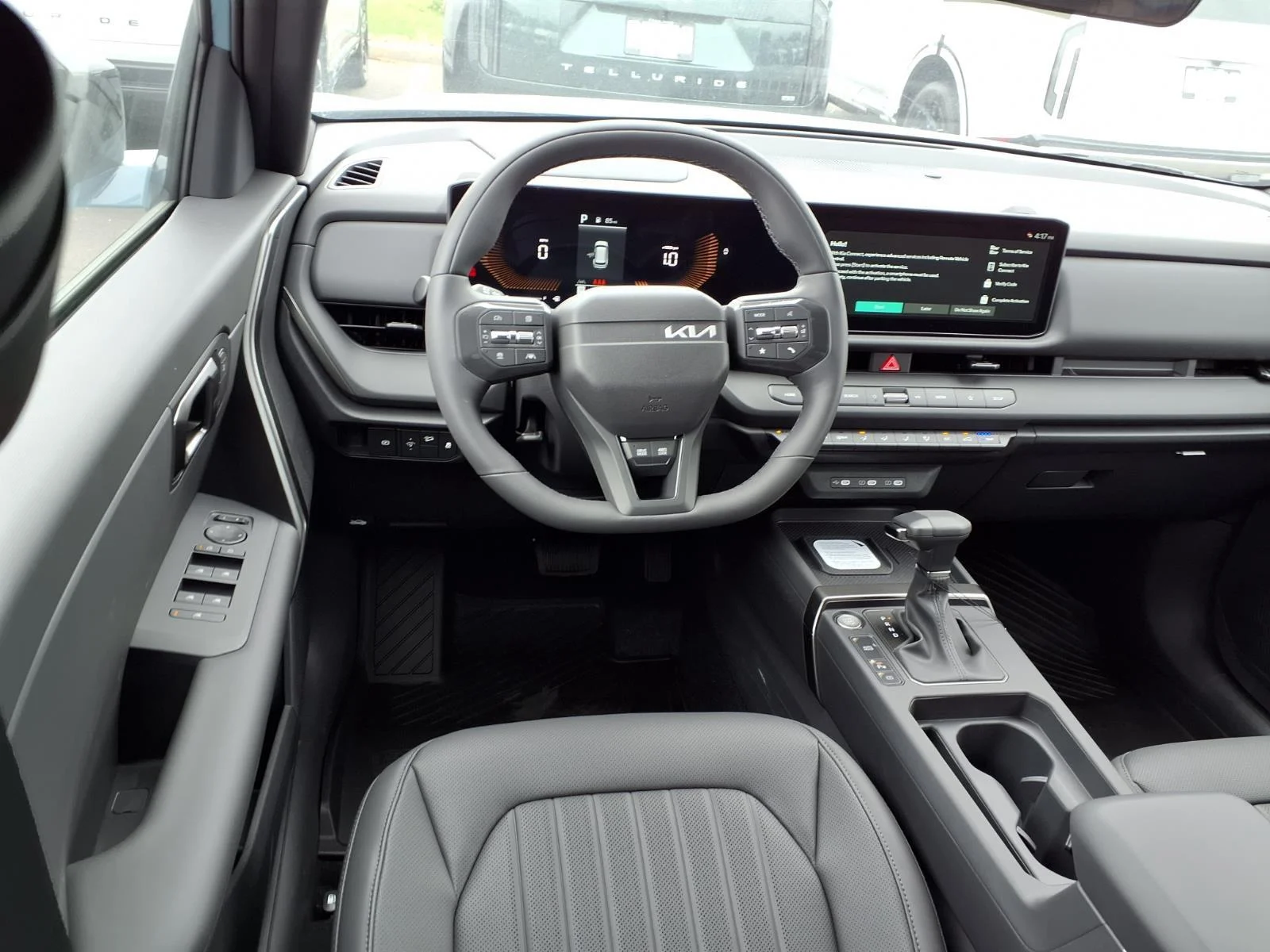 New 2027 Frost Blue / Black Roof Kia X-Line S image 3