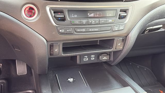 Photo 19