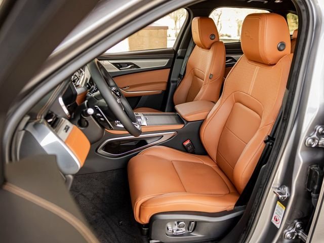 2026 Jaguar F-Pace R-Dynamic S - Photo 13