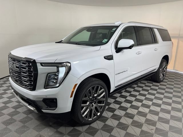 New 2026 Glacier White Tricoat GMC Denali Ultimate image 3