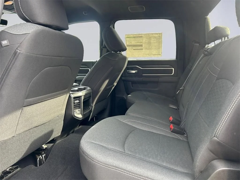 2026 RAM 2500 Big Horn - Photo 16